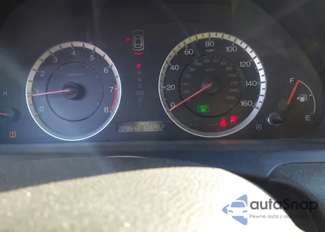 2011 Honda Accord 2.4 Lx z USA, uszkodzony, nr VIN 1HGCP2F38BA049015